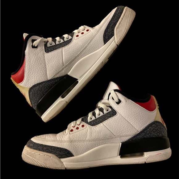 Air Jordan 3 Retro SE - Size 9.5 - White/Fire Red Denim - Picture 2 of 7
